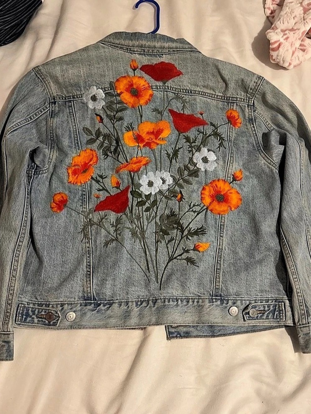Levi's Ex-Boyfriend Trucker Jacket Floral Embroidered Denim Jacket